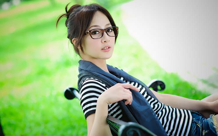 台湾漂亮女孩MM mikao壁纸图片B006