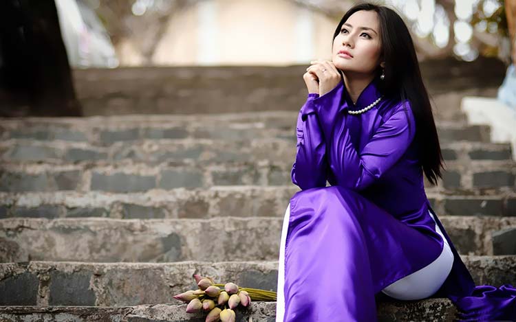 紫衣少女-清纯美女写真壁纸